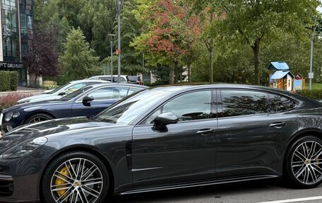 Porsche Panamera II рестайлинг, 2017 год, 9 800 000 рублей, 2 фотография