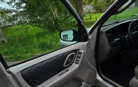 Mazda Tribute II, 2001 год, 450 000 рублей, 8 фотография