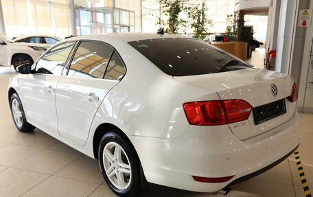 Volkswagen Jetta VI, 2013 год, 1 000 000 рублей, 7 фотография