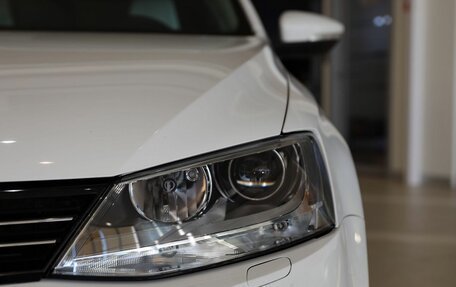 Volkswagen Jetta VI, 2013 год, 1 000 000 рублей, 9 фотография