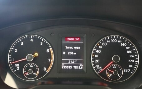 Volkswagen Jetta VI, 2013 год, 1 000 000 рублей, 13 фотография