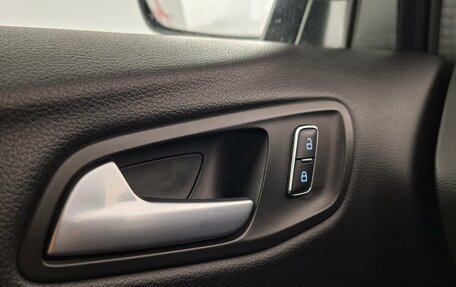 Ford Kuga III, 2014 год, 1 045 000 рублей, 16 фотография