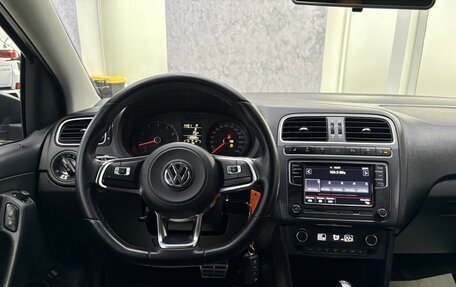 Volkswagen Polo VI (EU Market), 2018 год, 1 195 000 рублей, 29 фотография