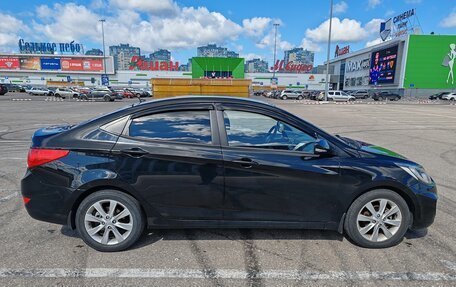Hyundai Solaris II рестайлинг, 2011 год, 730 000 рублей, 4 фотография
