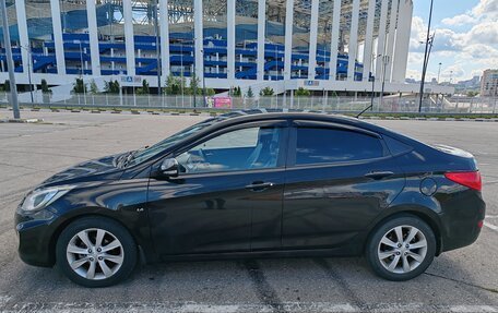 Hyundai Solaris II рестайлинг, 2011 год, 730 000 рублей, 8 фотография