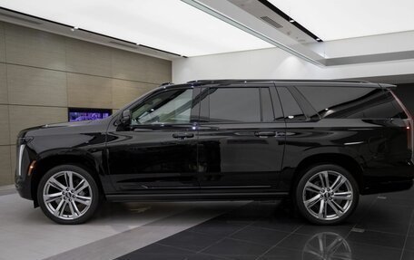 Cadillac Escalade V, 2025 год, 19 390 000 рублей, 2 фотография