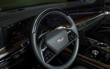 Cadillac Escalade V, 2025 год, 19 390 000 рублей, 8 фотография