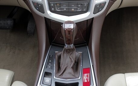 Cadillac SRX II рестайлинг, 2011 год, 999 000 рублей, 9 фотография