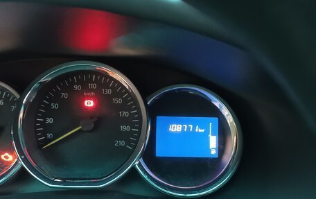 Renault Sandero II рестайлинг, 2018 год, 950 000 рублей, 4 фотография