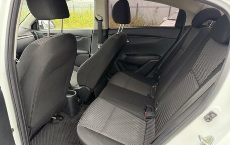 KIA Rio IV, 2018 год, 995 000 рублей, 7 фотография