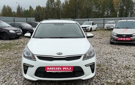 KIA Rio IV, 2018 год, 995 000 рублей, 3 фотография