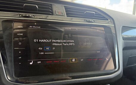 Volkswagen Tiguan II, 2017 год, 2 200 000 рублей, 17 фотография