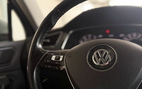 Volkswagen Tiguan II, 2017 год, 2 200 000 рублей, 23 фотография