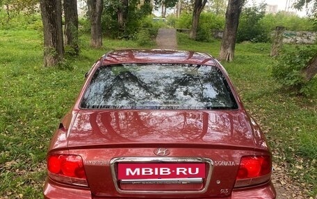 Hyundai Sonata IV рестайлинг, 2005 год, 265 000 рублей, 4 фотография