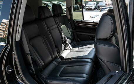Lexus LX III, 2017 год, 6 730 000 рублей, 7 фотография