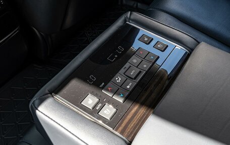 Lexus LX III, 2017 год, 6 730 000 рублей, 23 фотография