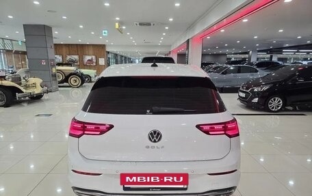 Volkswagen Golf VIII, 2023 год, 2 575 000 рублей, 4 фотография