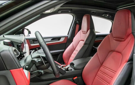 Porsche Cayenne III, 2023 год, 12 990 000 рублей, 8 фотография