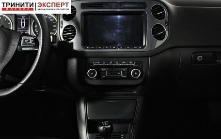 Volkswagen Tiguan I, 2011 год, 967 000 рублей, 14 фотография