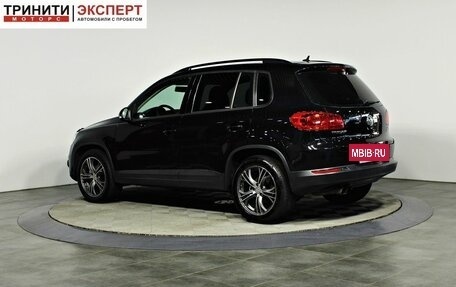 Volkswagen Tiguan I, 2011 год, 967 000 рублей, 6 фотография