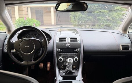 Aston Martin V12 Vantage, 2011 год, 12 000 000 рублей, 11 фотография