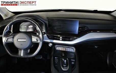 Haval F7x I, 2022 год, 1 828 000 рублей, 10 фотография