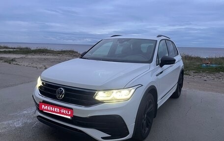 Volkswagen Tiguan II, 2021 год, 4 150 000 рублей, 8 фотография