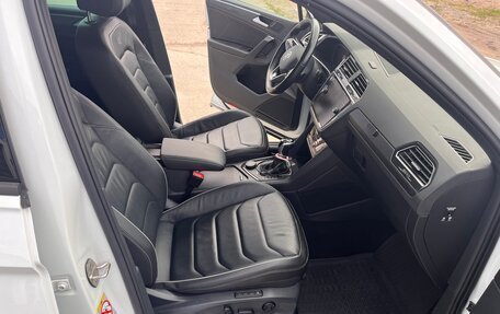 Volkswagen Tiguan II, 2021 год, 4 150 000 рублей, 16 фотография