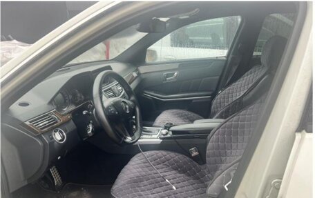 Mercedes-Benz E-Класс, 2011 год, 1 101 000 рублей, 6 фотография