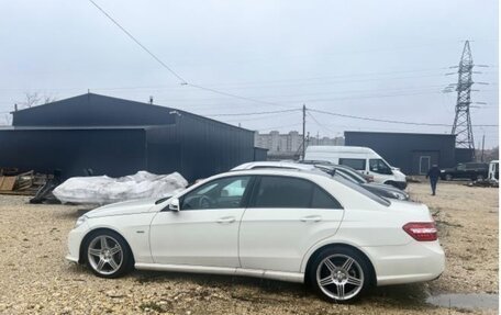 Mercedes-Benz E-Класс, 2011 год, 1 101 000 рублей, 4 фотография
