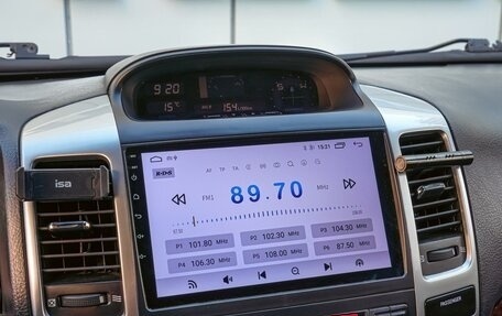 Toyota Land Cruiser Prado 120 рестайлинг, 2005 год, 2 049 000 рублей, 15 фотография