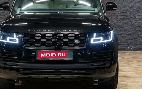 Land Rover Range Rover IV рестайлинг, 2021 год, 8 870 000 рублей, 3 фотография