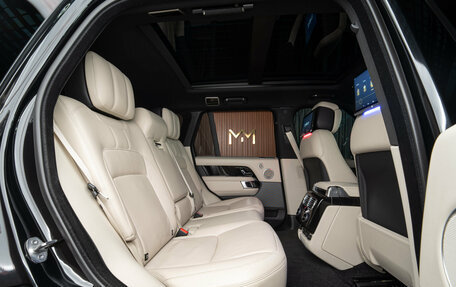 Land Rover Range Rover IV рестайлинг, 2021 год, 8 870 000 рублей, 24 фотография