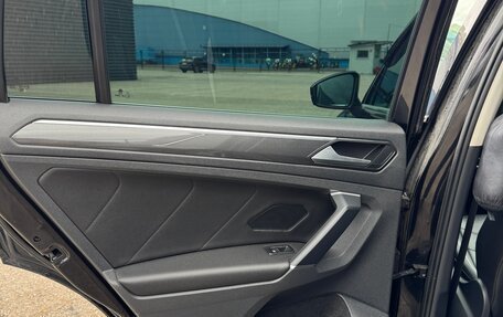 Volkswagen Tiguan II, 2017 год, 2 700 000 рублей, 9 фотография