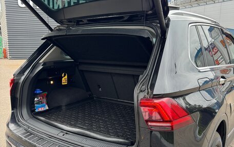 Volkswagen Tiguan II, 2017 год, 2 700 000 рублей, 14 фотография