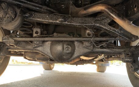Toyota Land Cruiser Prado 120 рестайлинг, 2004 год, 1 550 000 рублей, 18 фотография