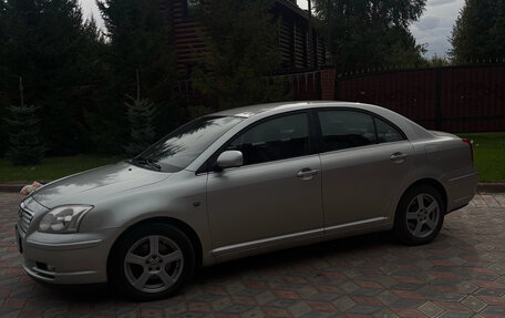 Toyota Avensis III рестайлинг, 2004 год, 4 фотография