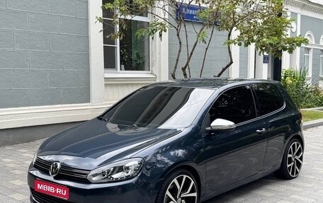 Volkswagen Golf VI, 2011 год, 800 000 рублей, 1 фотография