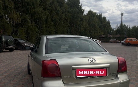 Toyota Avensis III рестайлинг, 2004 год, 7 фотография