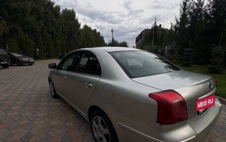 Toyota Avensis III рестайлинг, 2004 год, 9 фотография