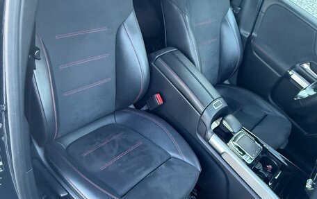 Mercedes-Benz GLB, 2020 год, 3 370 000 рублей, 13 фотография
