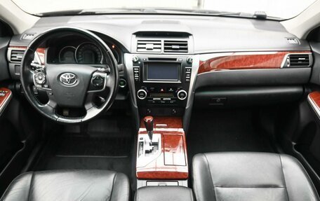Toyota Camry, 2014 год, 1 899 900 рублей, 9 фотография