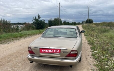 Jaguar XJ III (X350), 1999 год, 1 200 000 рублей, 3 фотография