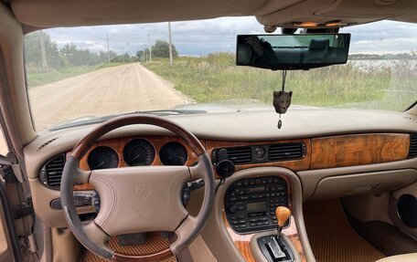 Jaguar XJ III (X350), 1999 год, 1 200 000 рублей, 6 фотография