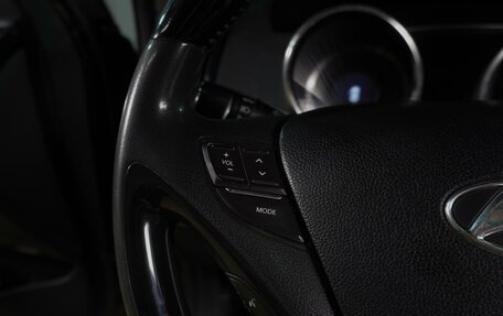 Hyundai Sonata VI, 2010 год, 949 000 рублей, 16 фотография