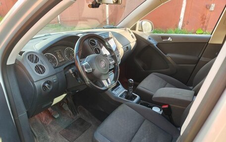 Volkswagen Tiguan I, 2013 год, 1 100 000 рублей, 14 фотография
