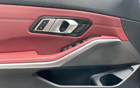 BMW 3 серия, 2023 год, 2 829 000 рублей, 7 фотография