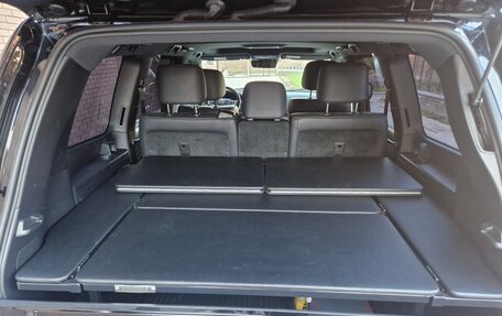 Toyota Land Cruiser 200, 2019 год, 11 000 000 рублей, 18 фотография