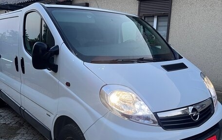Opel Vivaro A рестайлинг, 2008 год, 1 500 000 рублей, 1 фотография