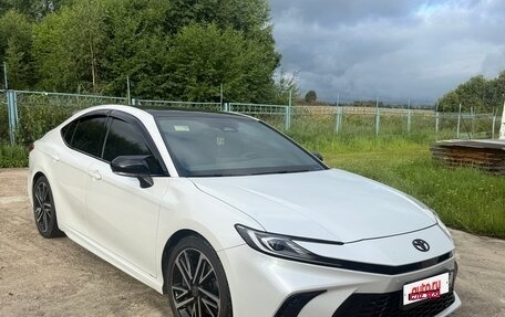 Toyota Camry, 2024 год, 3 700 000 рублей, 2 фотография